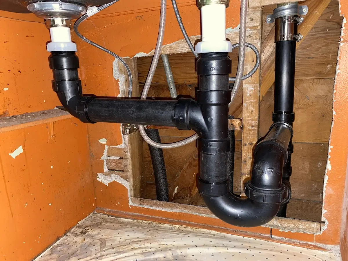 Professional Pipe Bursting equipment and tools on the job in Dunbar